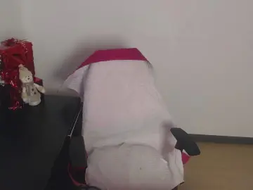Ariel_blossomm  live sex cam