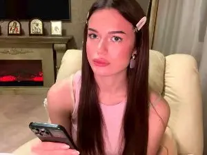 BrianaYearick  live sex cam