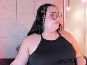 Lushie_love  live sex cam