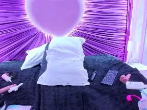 Lushie_love  live sex cam