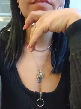 Adelaide986  live sex cam