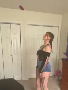 Sweetheart33  live sex cam