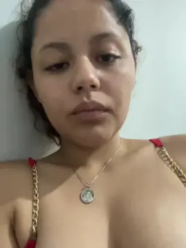 Larasilva39_  live sex cam
