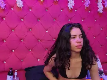 Nanis_James  live sex cam