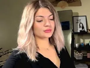 BobbyeGombert  live sex cam