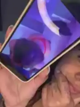Denucrazy  live sex cam