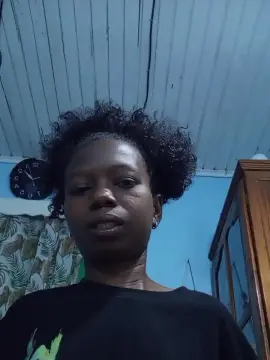 Linda242484  live sex cam