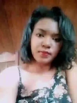 Vanessahot09  live sex cam