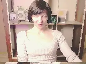 AngelinaLess_  live sex cam