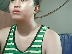Mariacreampie  live sex cam