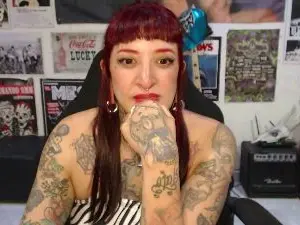 Rolandia_666  live sex cam