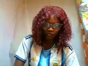 Hotskinny98  live sex cam