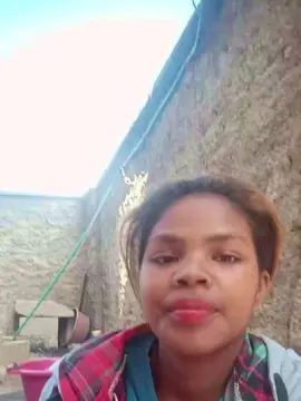 Mylah2  live sex cam