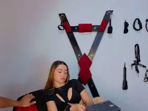 Hana_and_Zeta  live sex cam