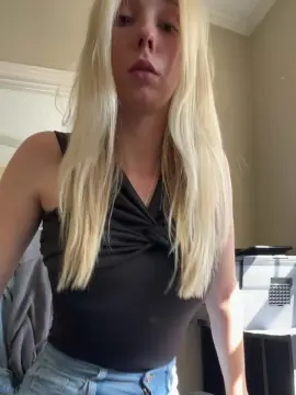 Jadenbug545  live sex cam