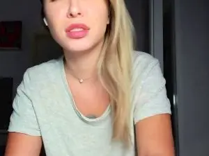 Ariemeel  live sex cam