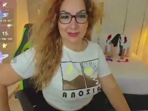 Gisela27  live sex cam