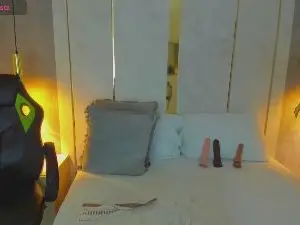 Gisela27  live sex cam