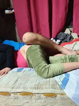 DyH2  live sex cam