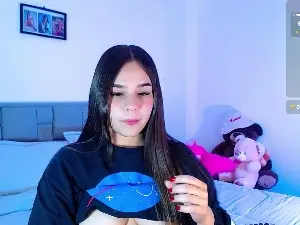 Astrid_omega  live sex cam