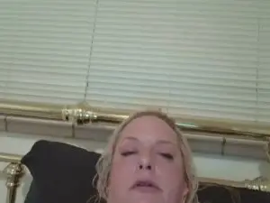 Milflove1982  live sex cam