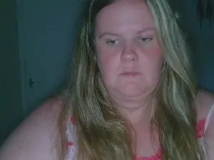 Sweetcheeks84  live sex cam