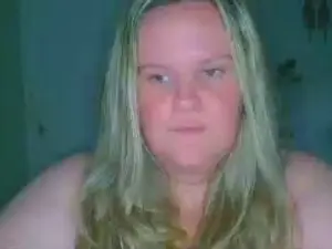 Sweetcheeks84  live sex cam