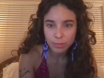 Eviebabyxx  live sex cam