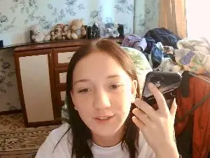 BellaHuson  live sex cam