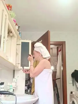 Piedisexy81  live sex cam