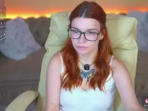 Red_Shinee  live sex cam