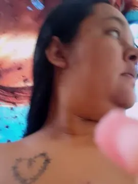 Hotmom28  live sex cam