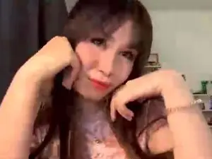 TrinhBarsoum  live sex cam