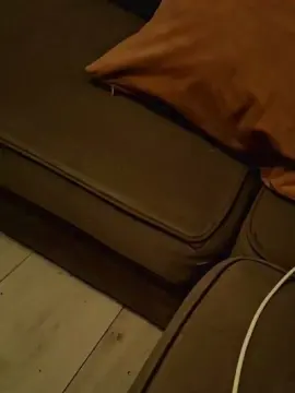 GeilePoesje33  live sex cam