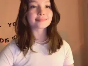 LeannaBanchero  live sex cam