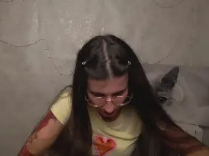TaisaaHotg_  live sex cam