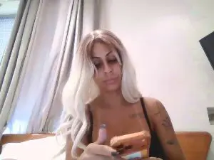 Nicollebittenc3  live sex cam