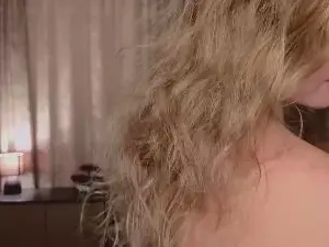 AlesiaPacquin  live sex cam