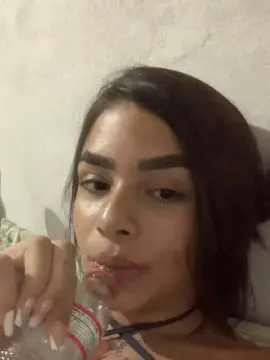 Babyydol25  live sex cam