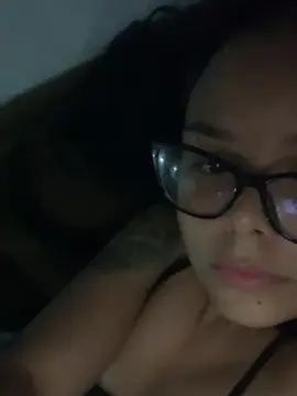 Japinhaah22  live sex cam