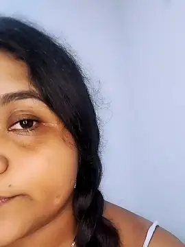 Moreni31  live sex cam