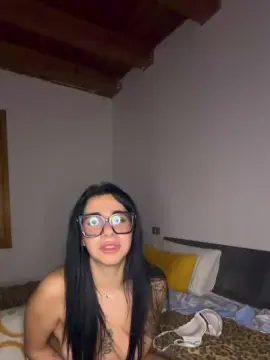 Mary00  live sex cam