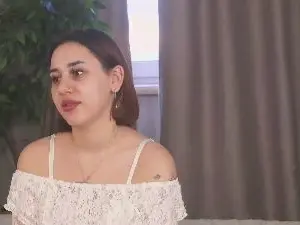 RebekahWinzer  live sex cam