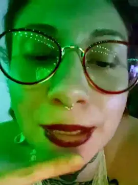 Charllotehot  live sex cam