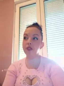 Rubycagnaxxsexy  live sex cam