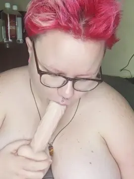 MmeCauchemar  live sex cam