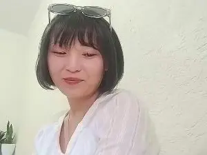 AlissaToot  live sex cam