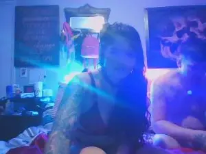 Hunnii_bee  live sex cam