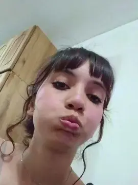 Lunaoscura2024  live sex cam