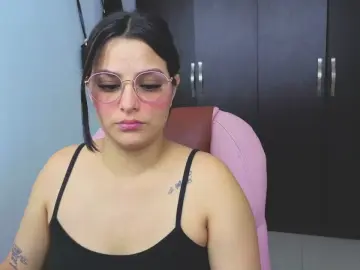 Atenea_love07  live sex cam